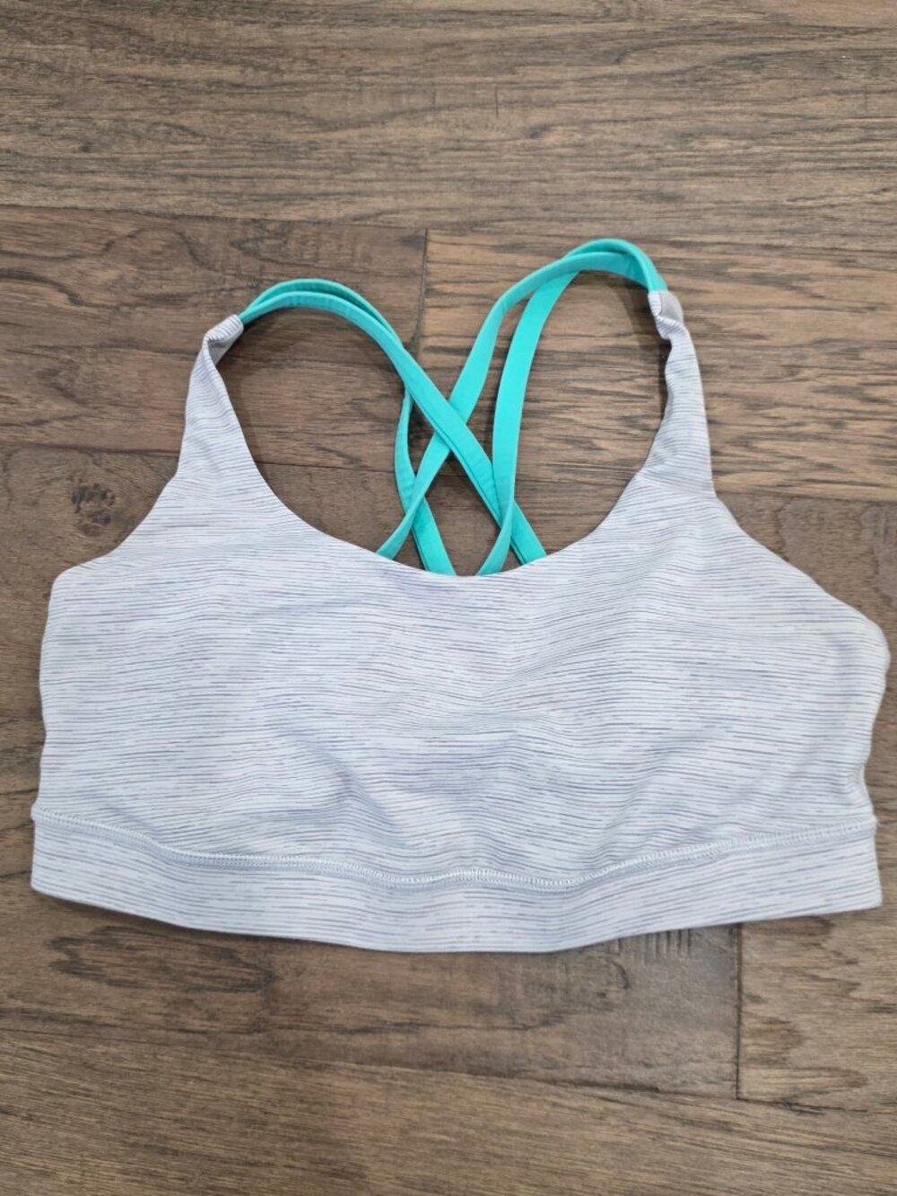 ⚡️Lululemon Sports Grey/Green Criss Cross Open Back Padded Bra Size 8